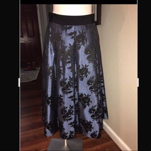 White House Black Market floral skirt